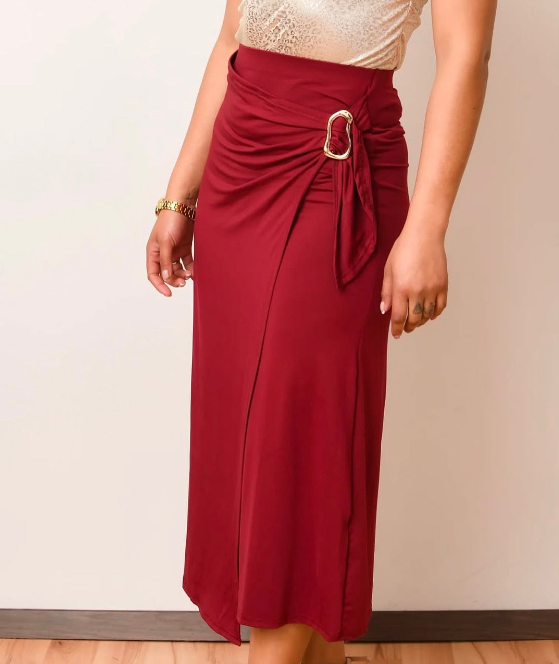 Falda midi fluida