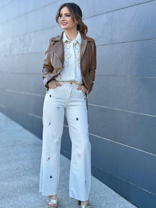 Pantalón vaquero recto desflecado