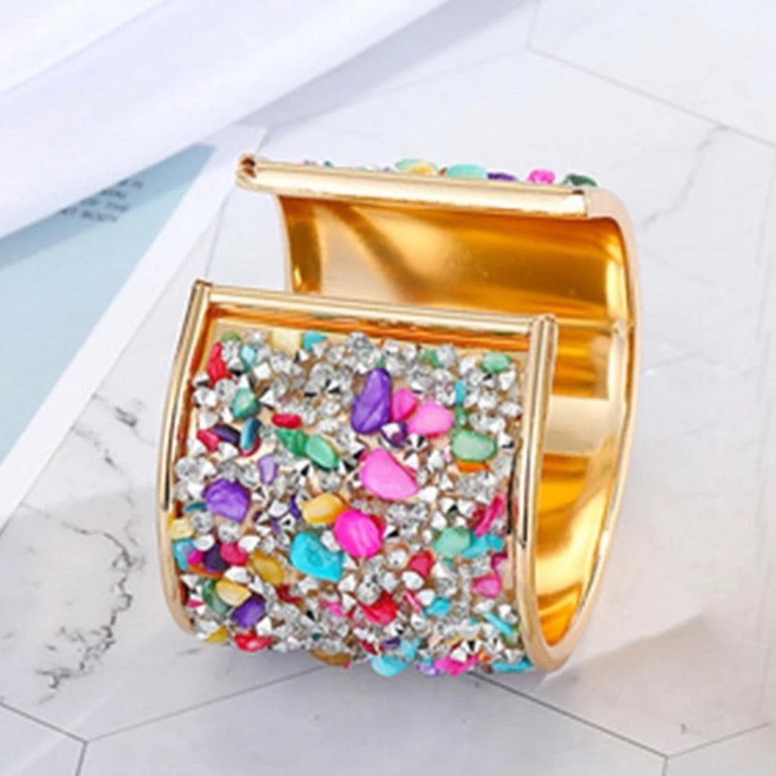 Pulsera brazalete multi color para evento