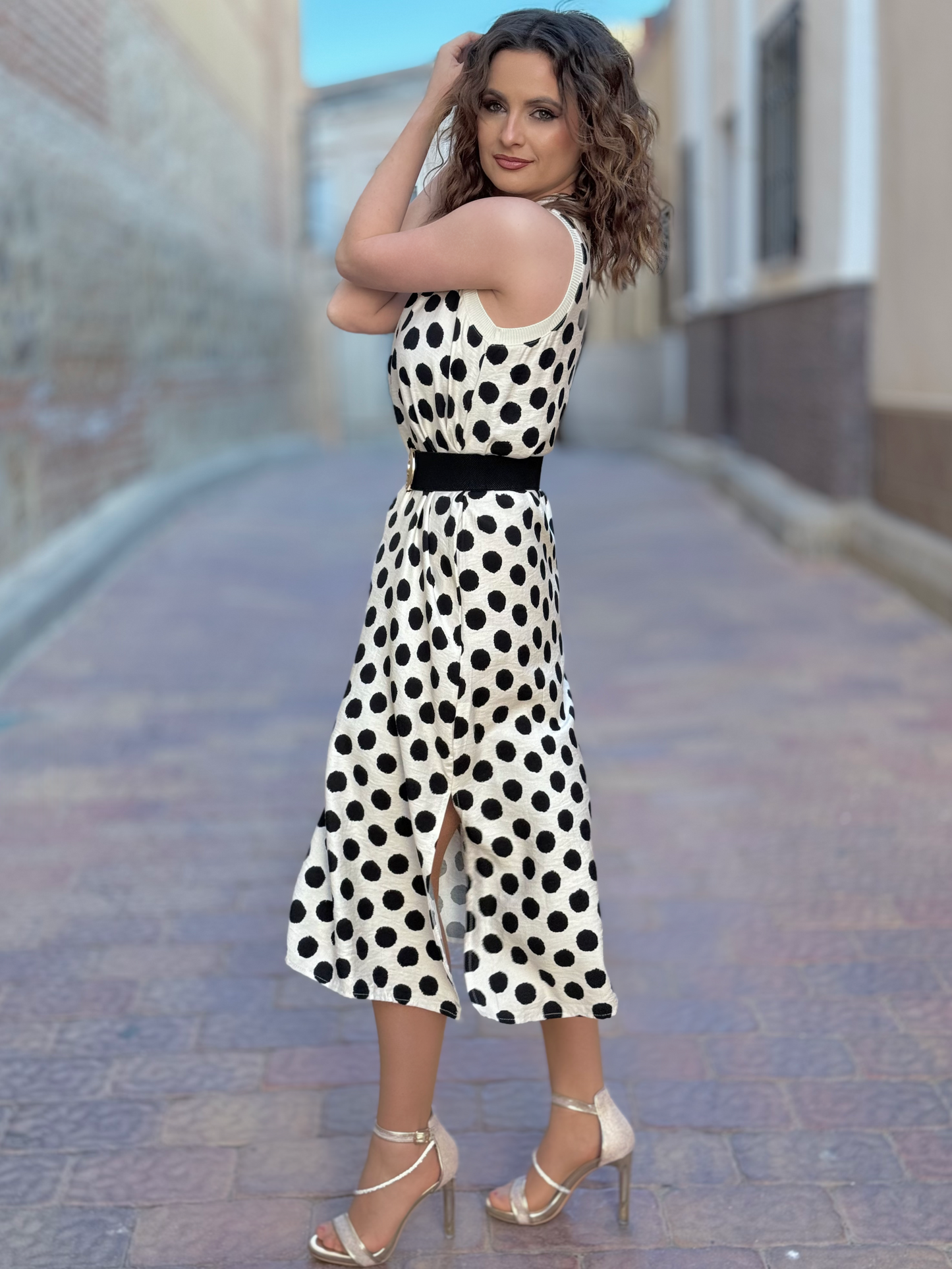 Vestido midi lunares