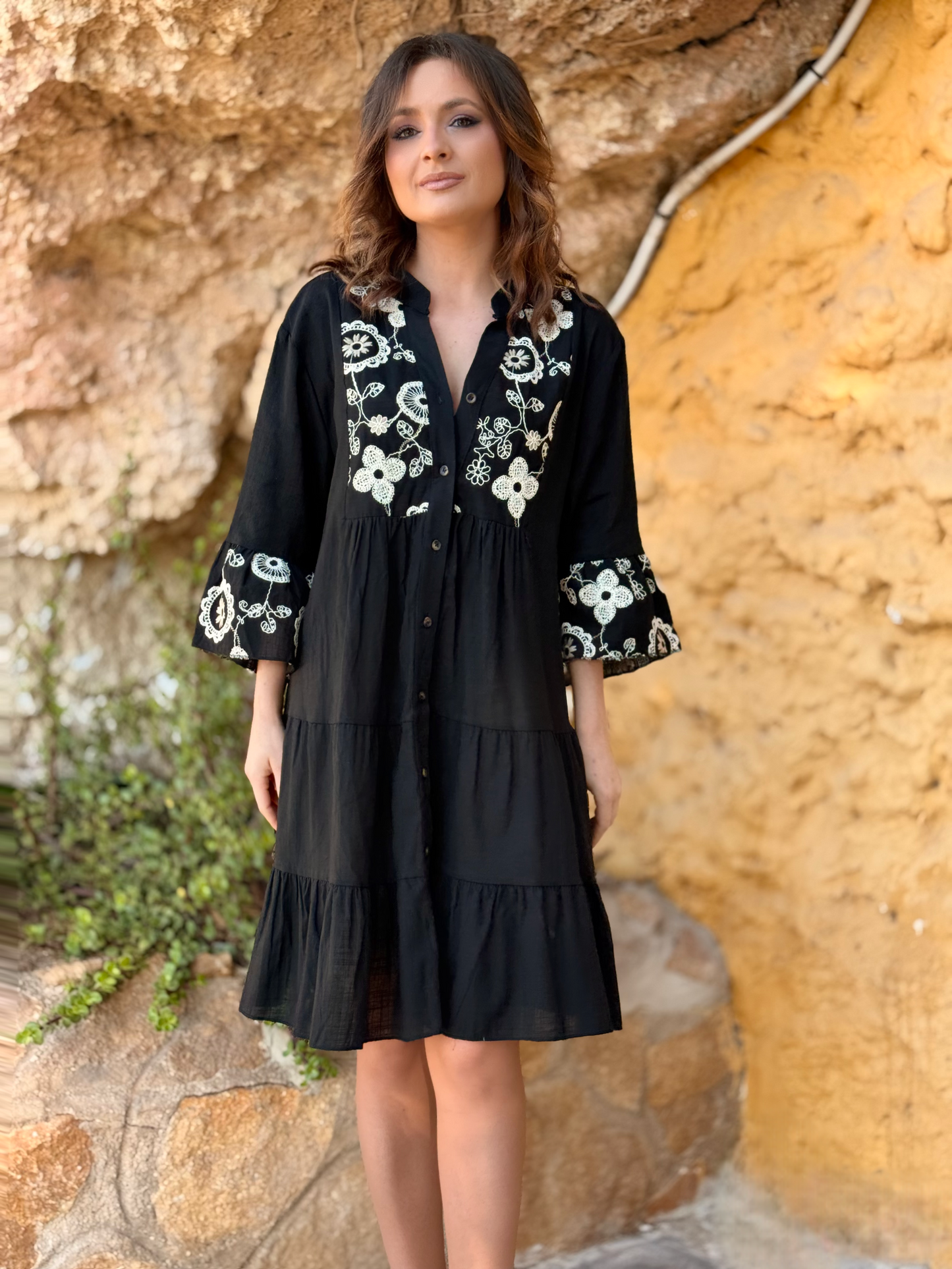 Vestido corto bordado
