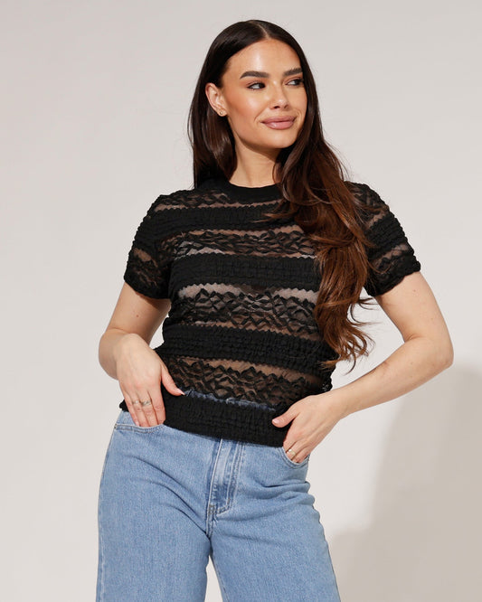 Camiseta bordada